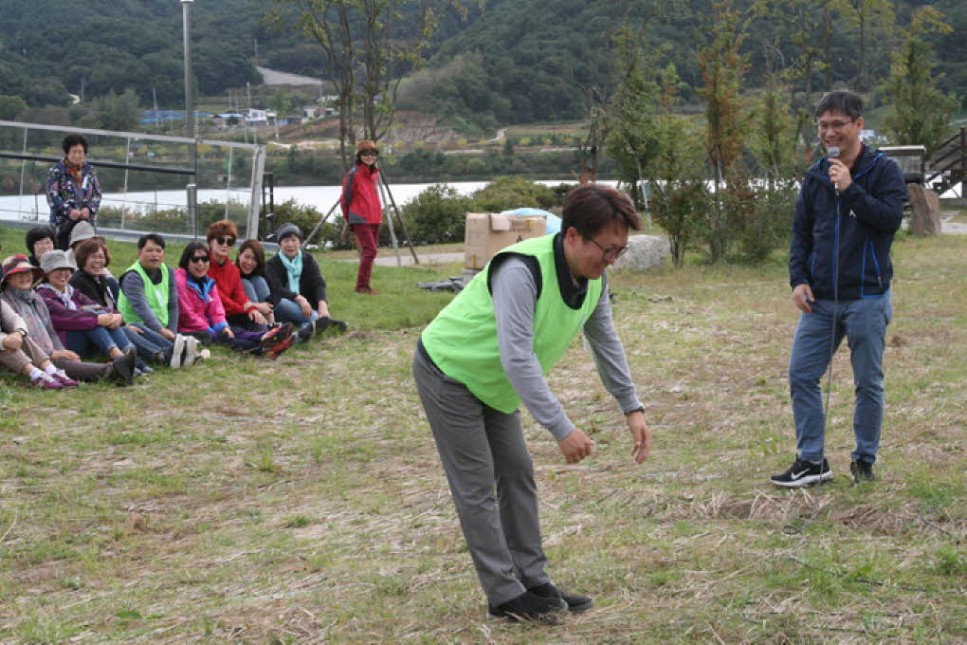 eba088ed81ac431.jpg